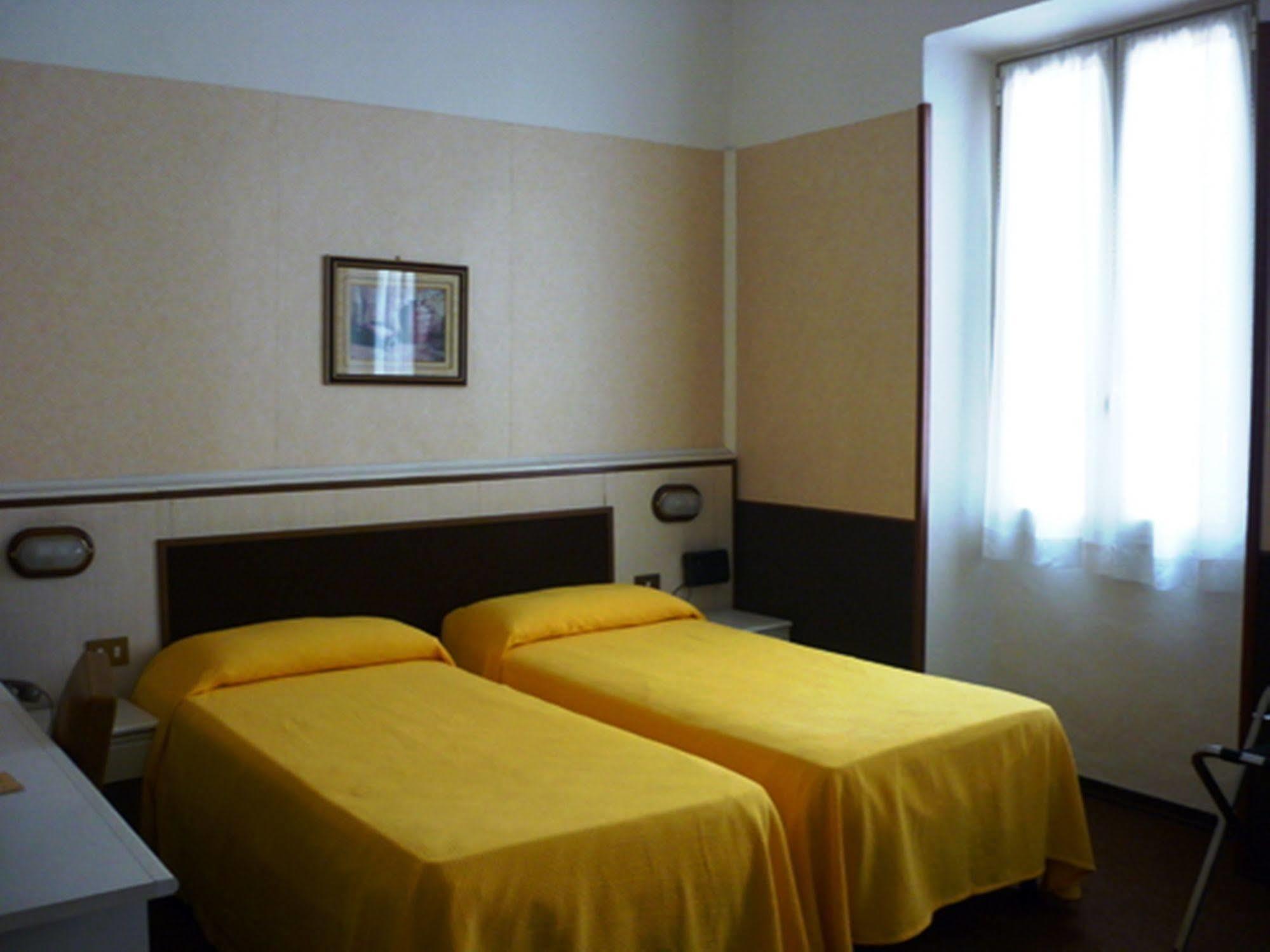 Hotel Eden Baveno Luaran gambar